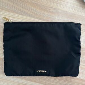 Tumi Pouch